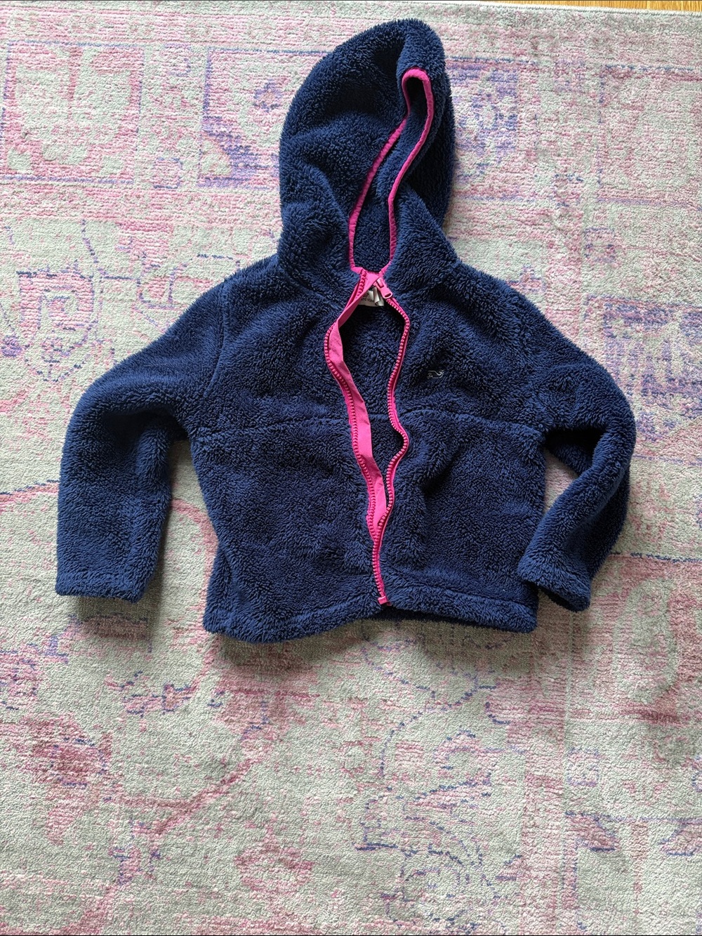 Vineyard vines fleece coat